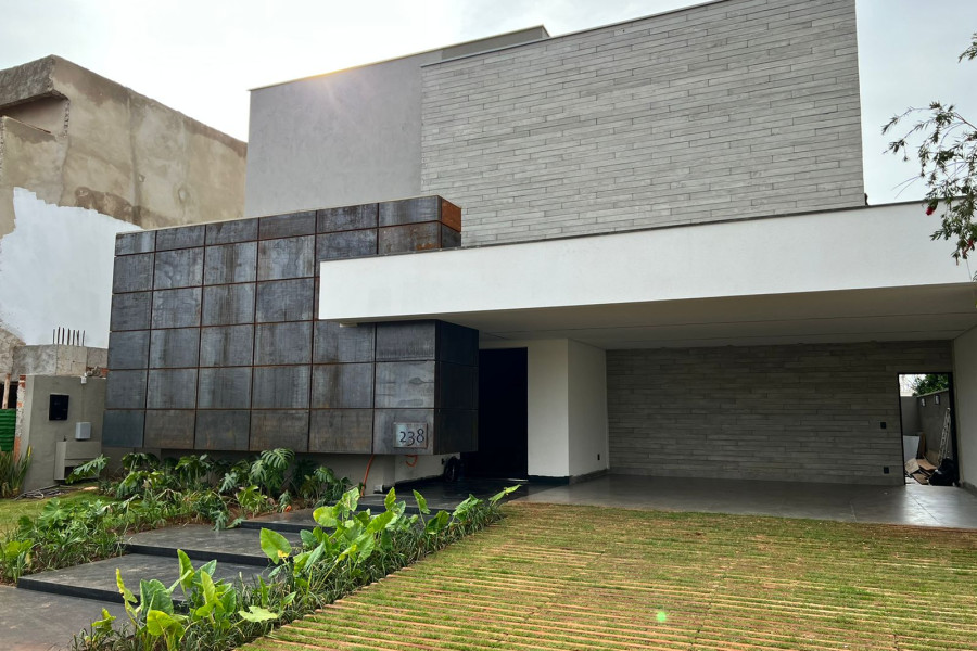 Casa MT / MG